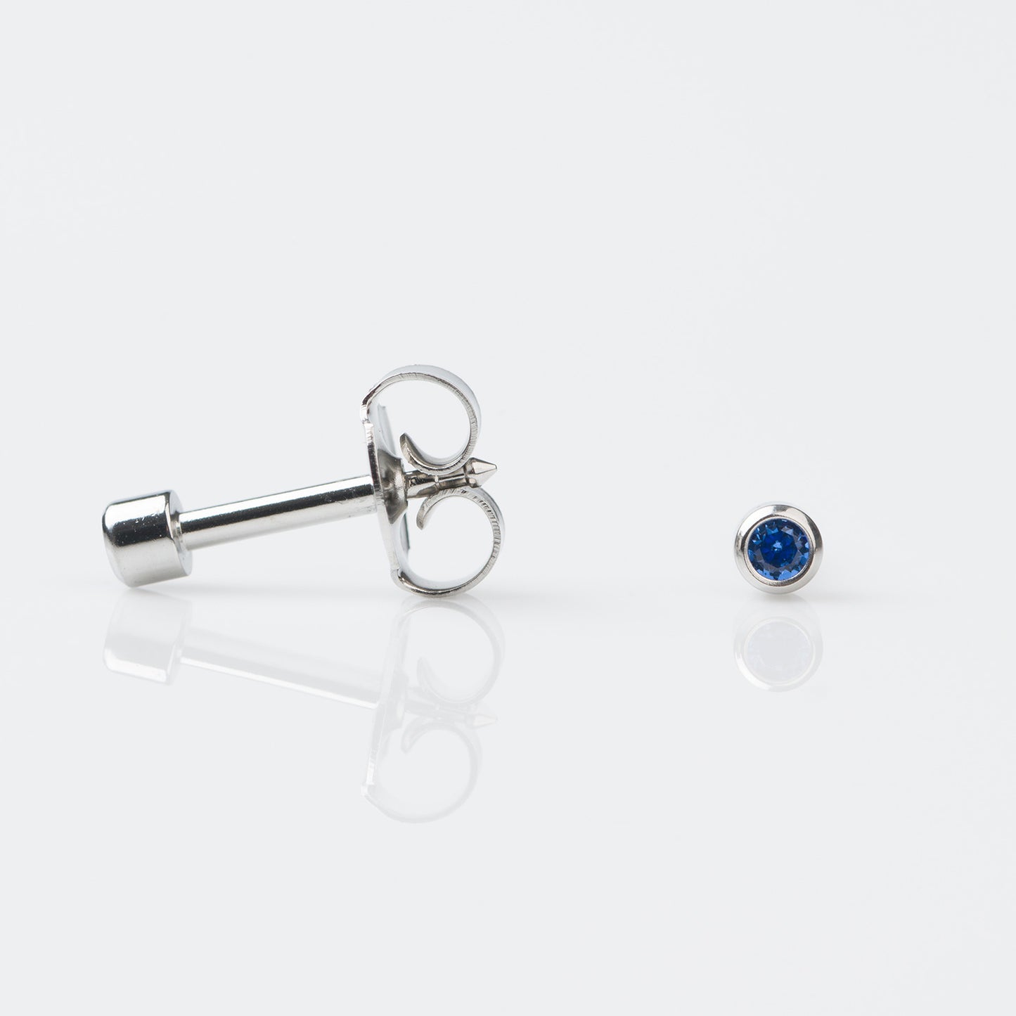 STUDEX Regular Gold Plated Stainless Steel Bezel September - Sapphire Earrings